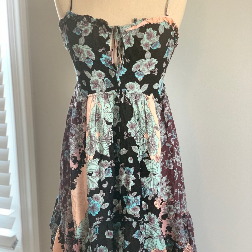 Free People Intimately Mini Slip dress in size XS!